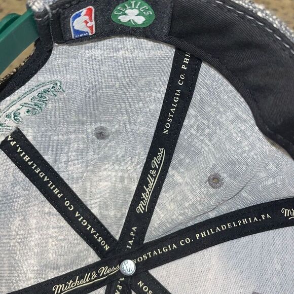 Mitchell & Ness Boston Celtics Snapback Hat Cap Adjustable New - Picture 6 of 7